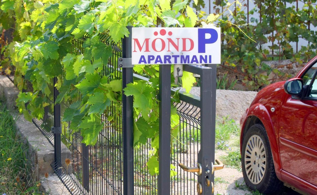 Apartments Mond Gornji Karin Exterior foto